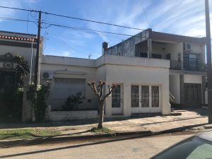 Amplia casa y lote de 360 m2 Mitre 2613 San Pedro