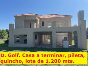 Casa de fin de semana en el Drving Golf, lote de 1.200 m2 u$s 120.000