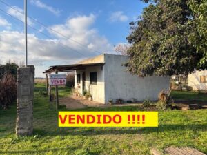 VENDIDO !! Casa en Doyle, lote de 780 mts calle 2 de Abril